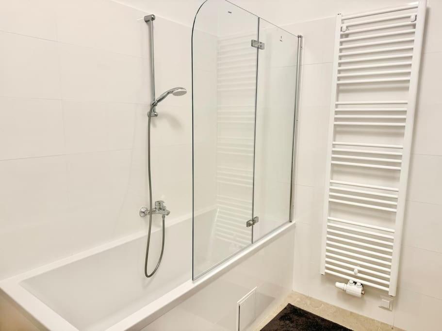 Classy 60 M2 - Free Parking Appartement